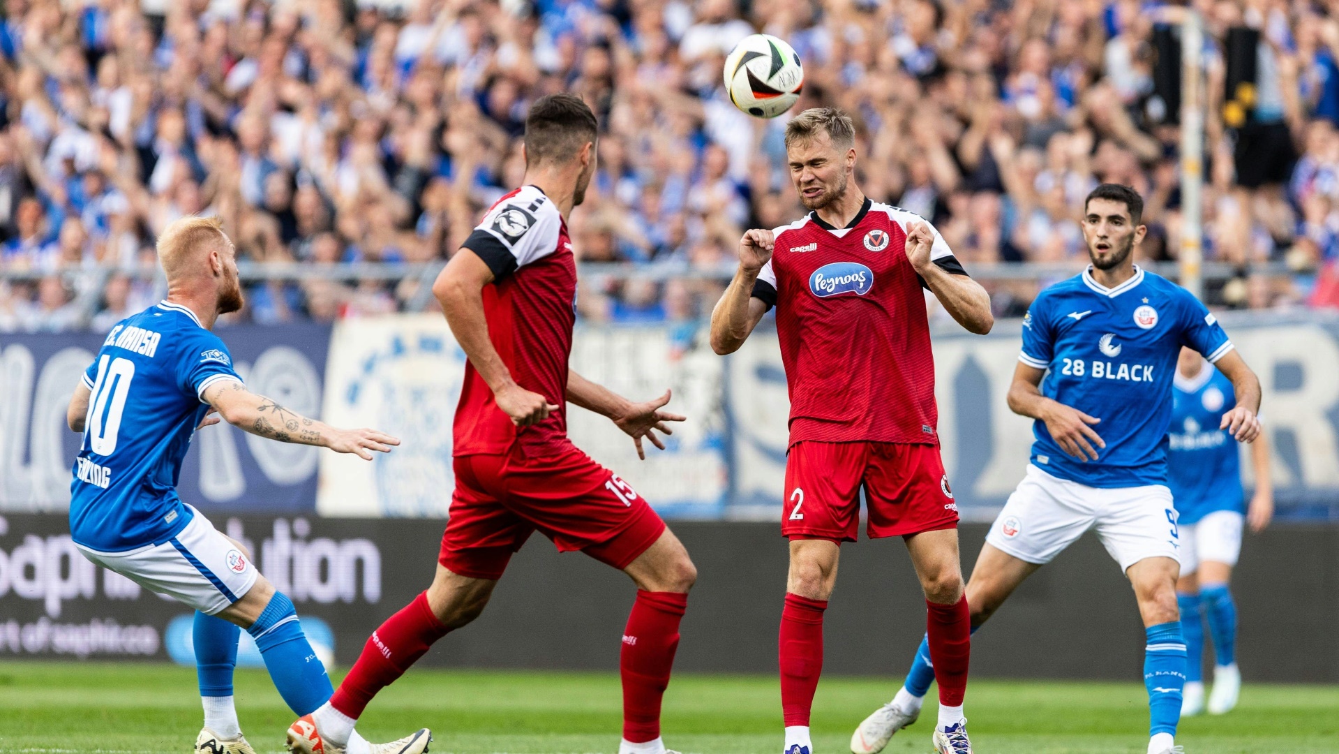 Viktoria Köln siegt gegen Hansa Rostock