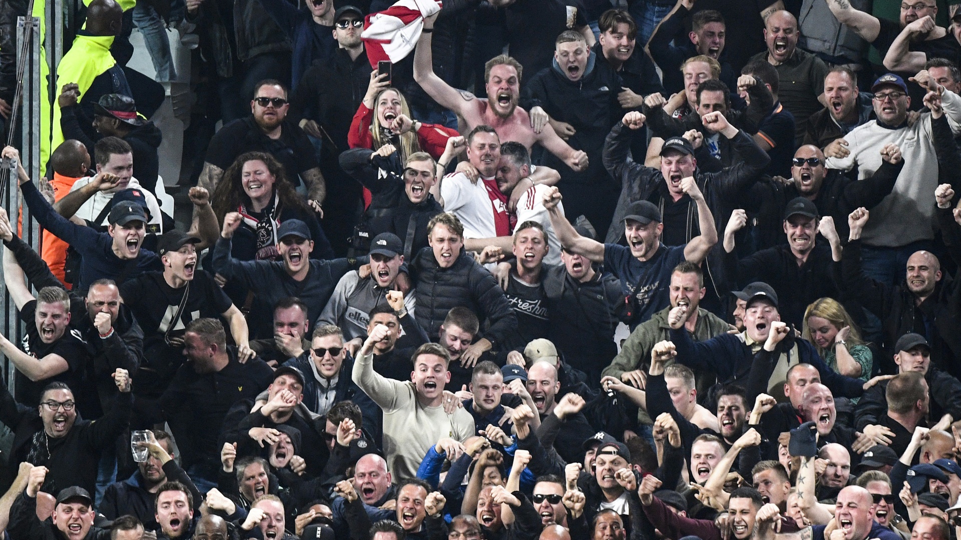 Friedliche Ajax-Fans (Archivbild)