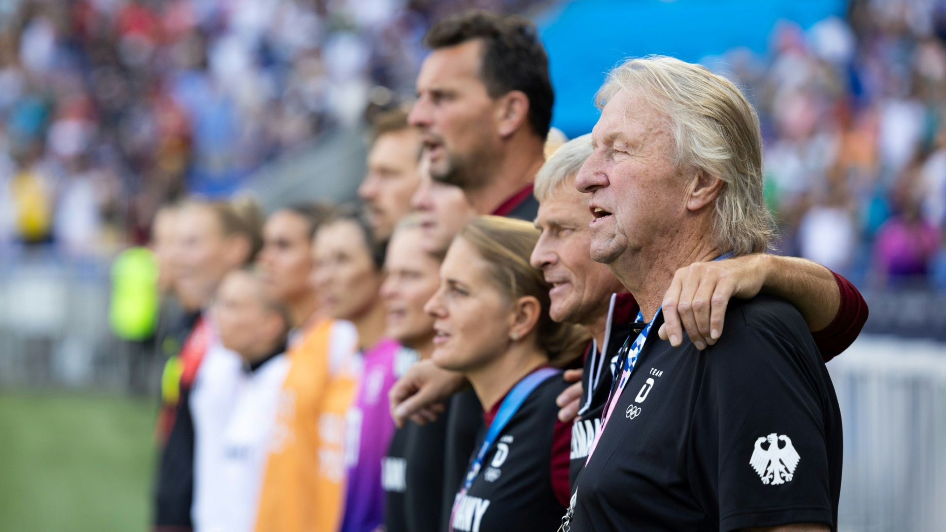 Horst Hrubesch und die DFB-Frauen wollen Bronze