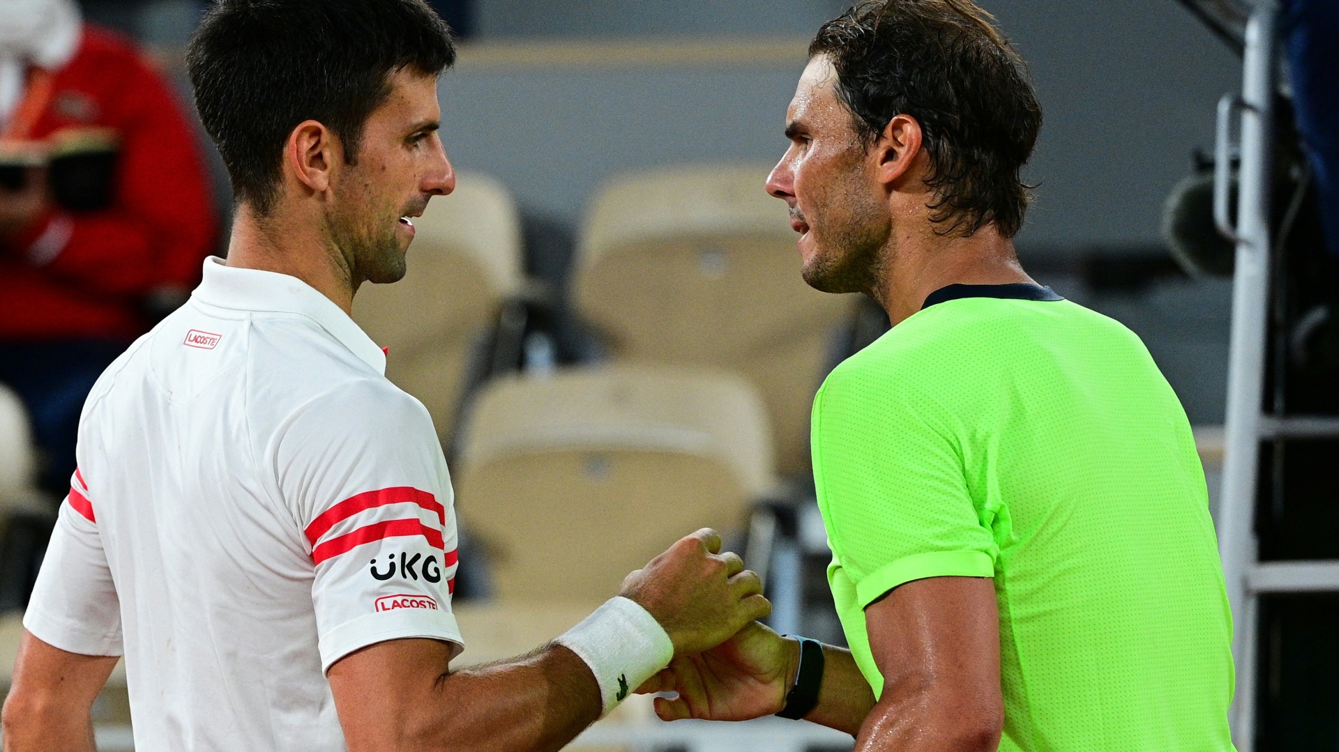 Djokovic (l.) glaubt an starkes Comeback Nadals