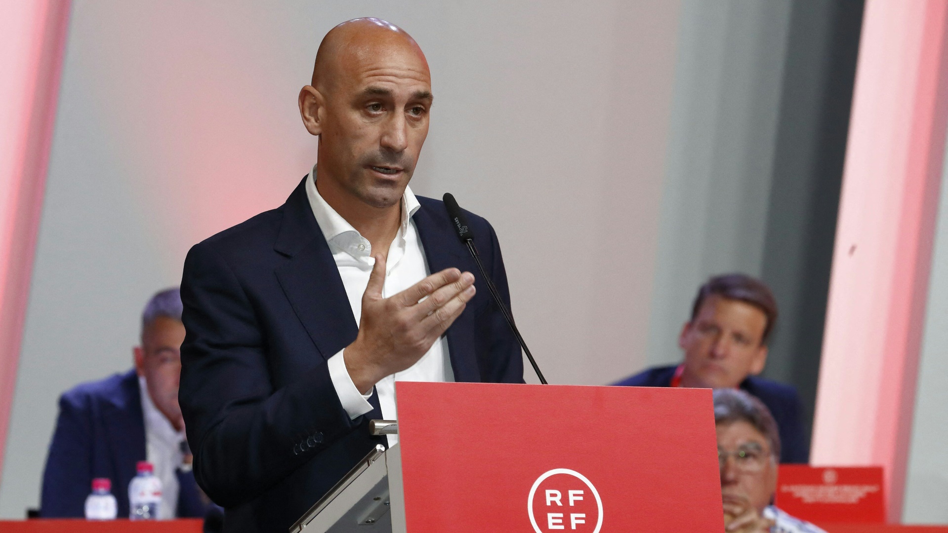 Luis Rubiales ist noch immer im Amt