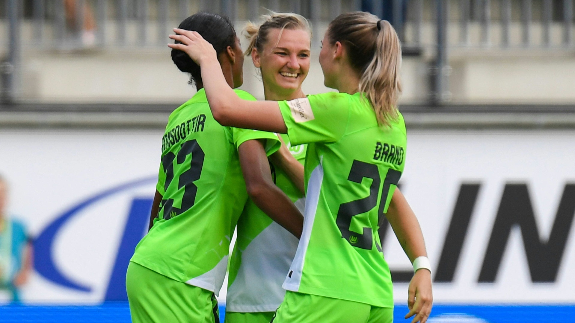 Der VfL Wolfsburg gewinnt zum Auftakt mit 3:0