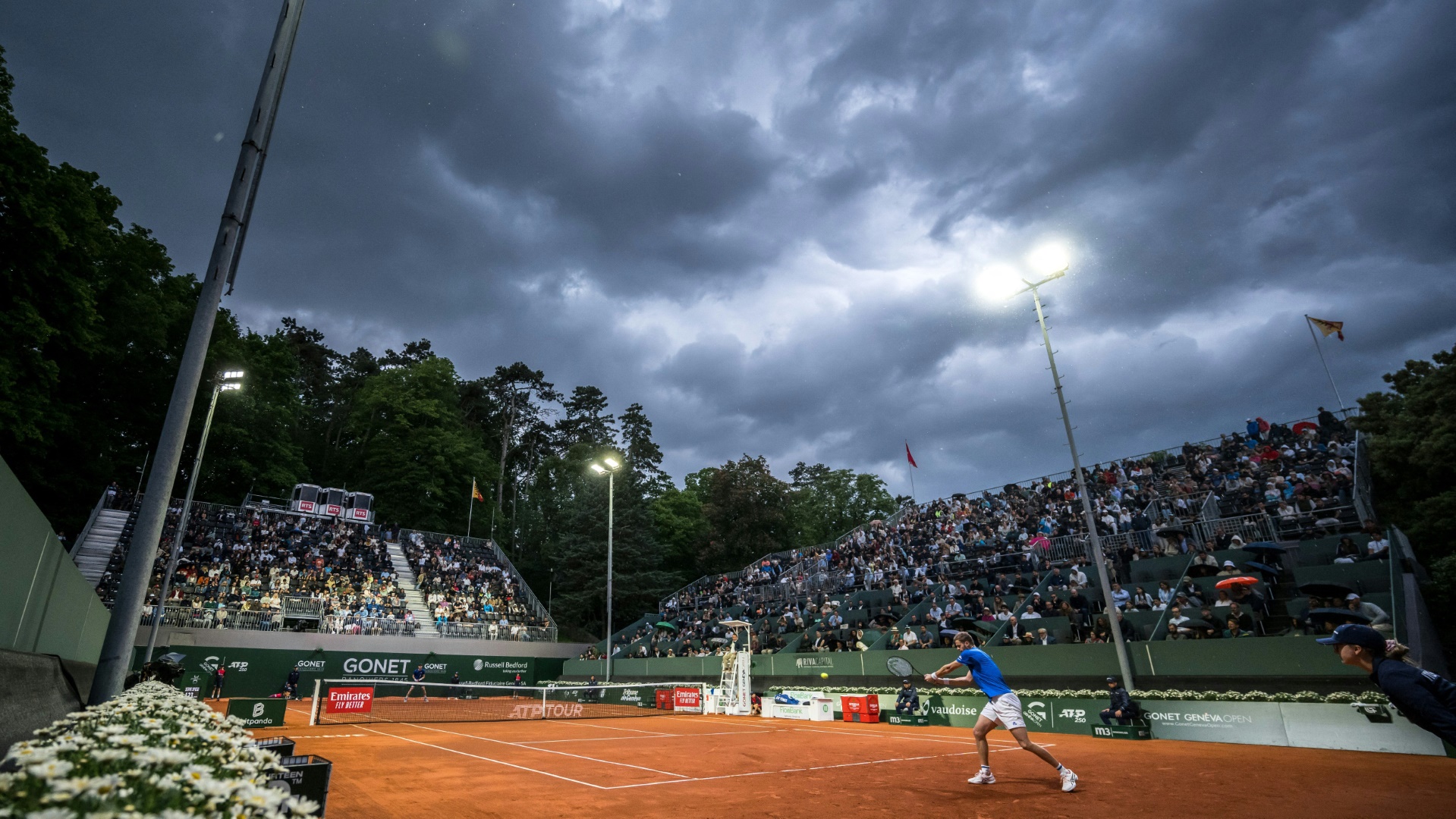 Regenunterbrechung: Wolken über Genf