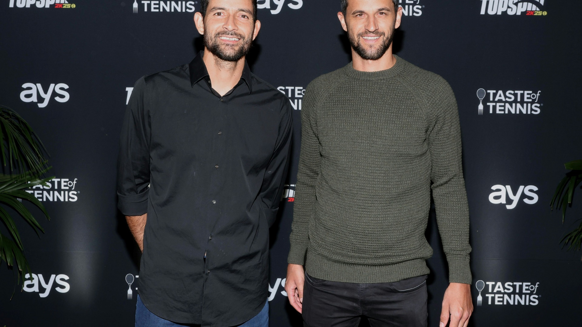 Sieg in Paris: Marcelo Arevalo (l.) und Mate Pavic