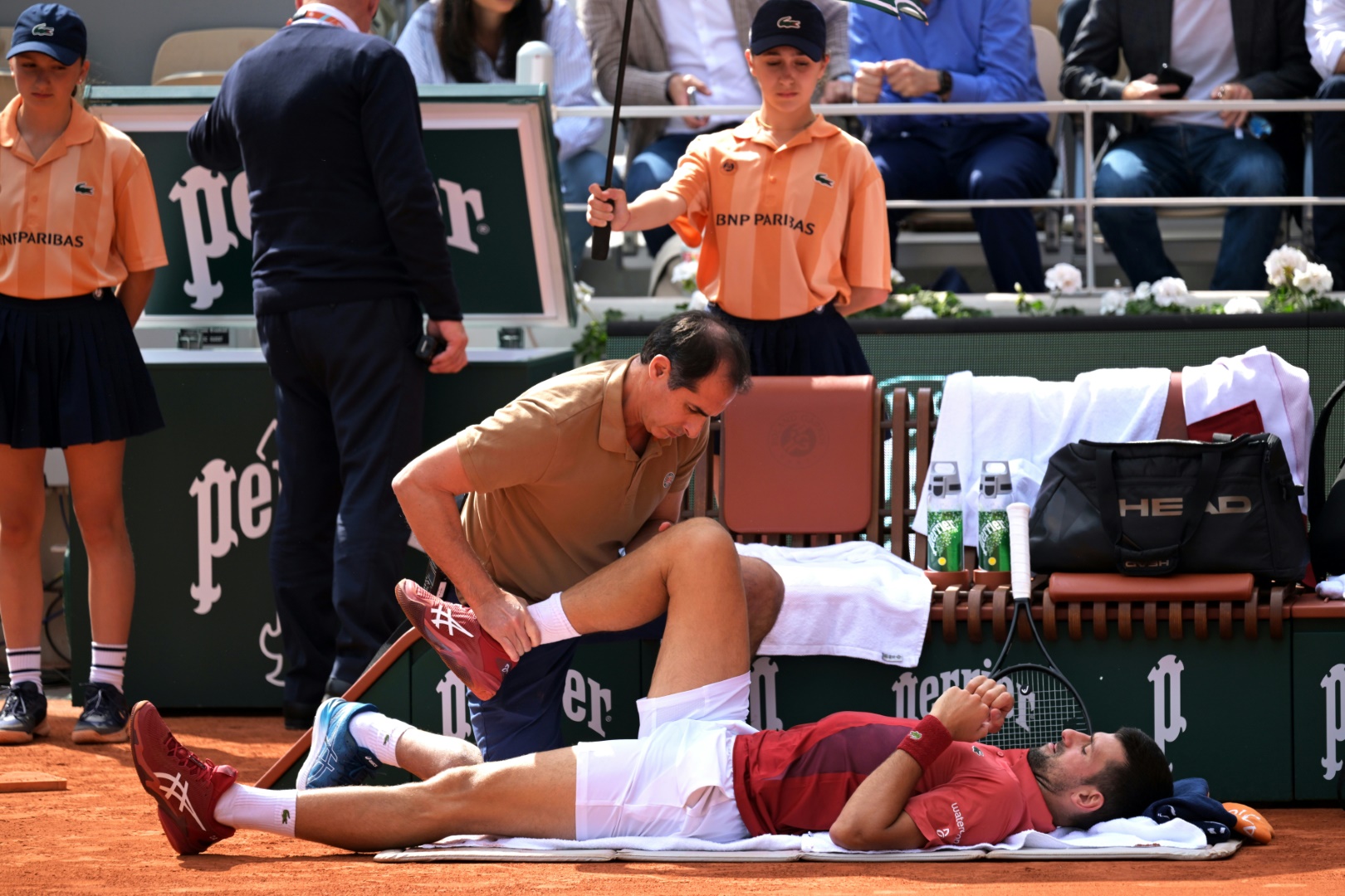 Novak Djokovic musste in Paris aussteigen