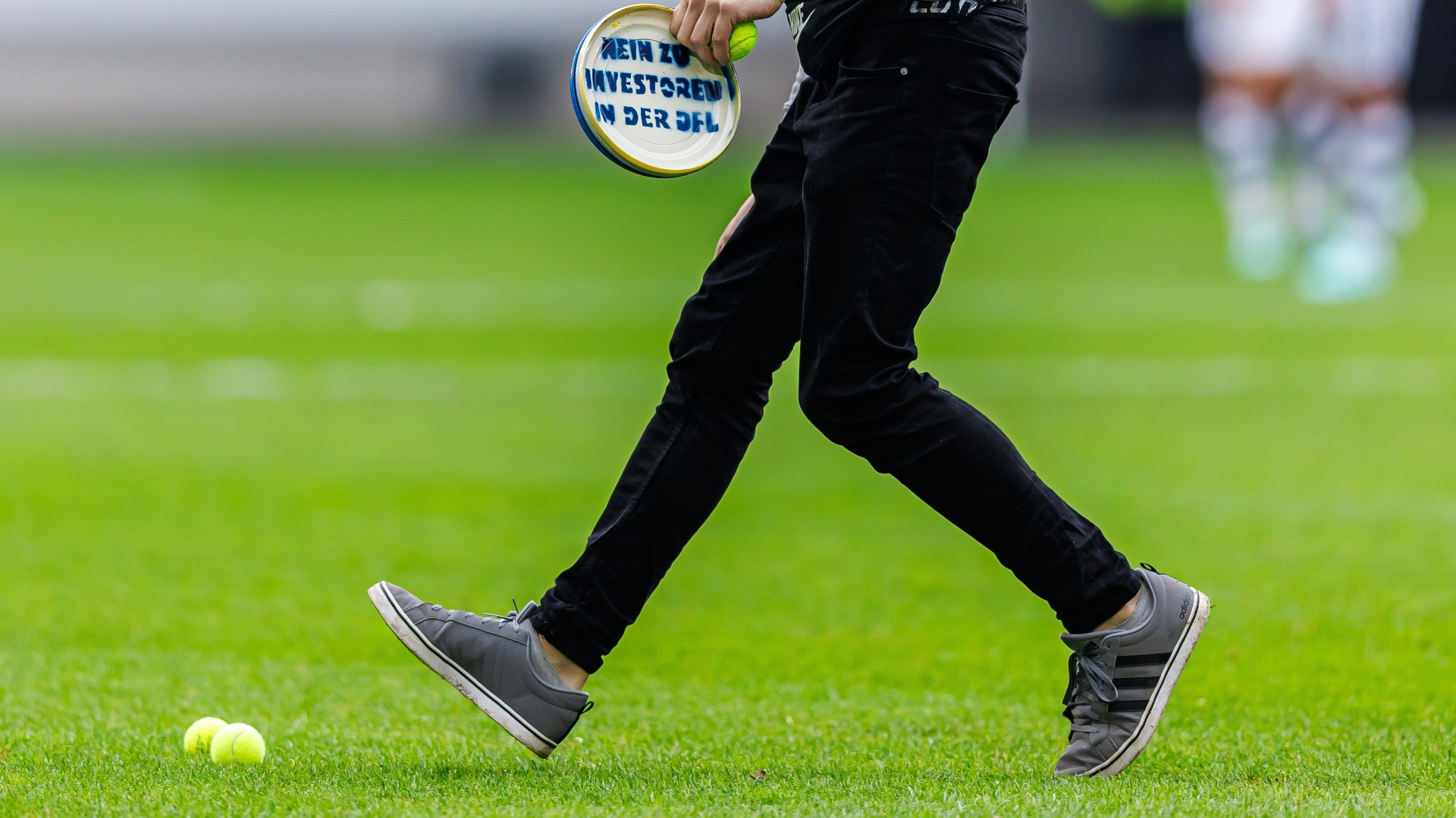 Die Proteste hatten zu Spielunterbrechungen geführt