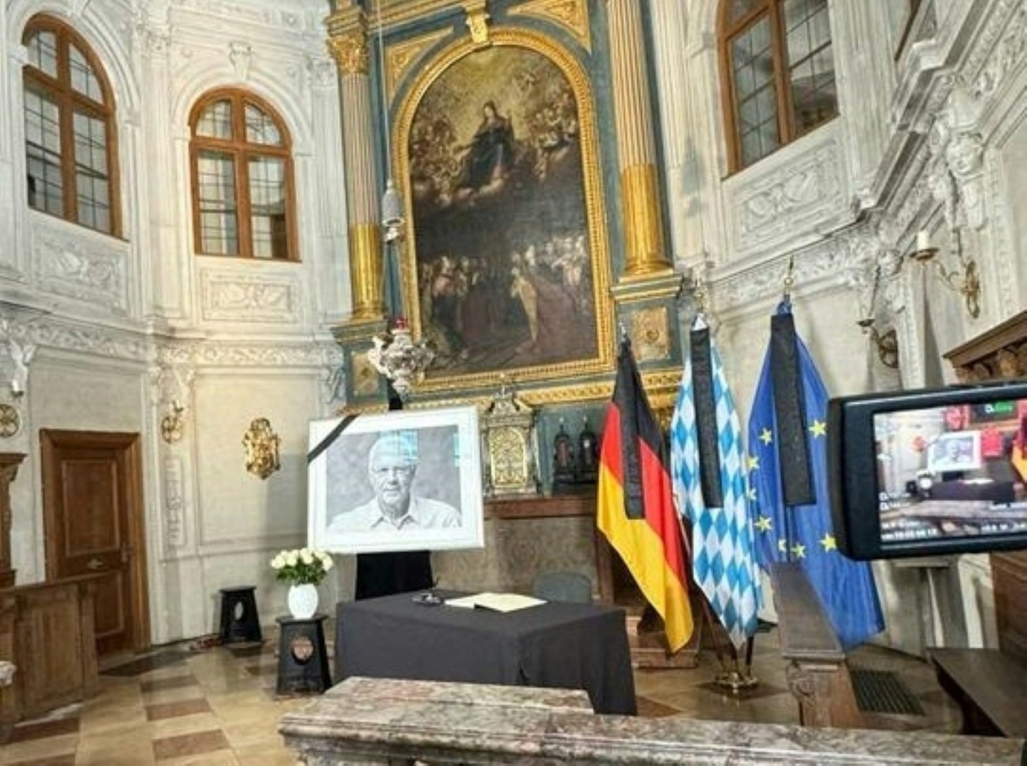 Hofkapelle mit Kondolenzbuch für Franz Beckenbauer