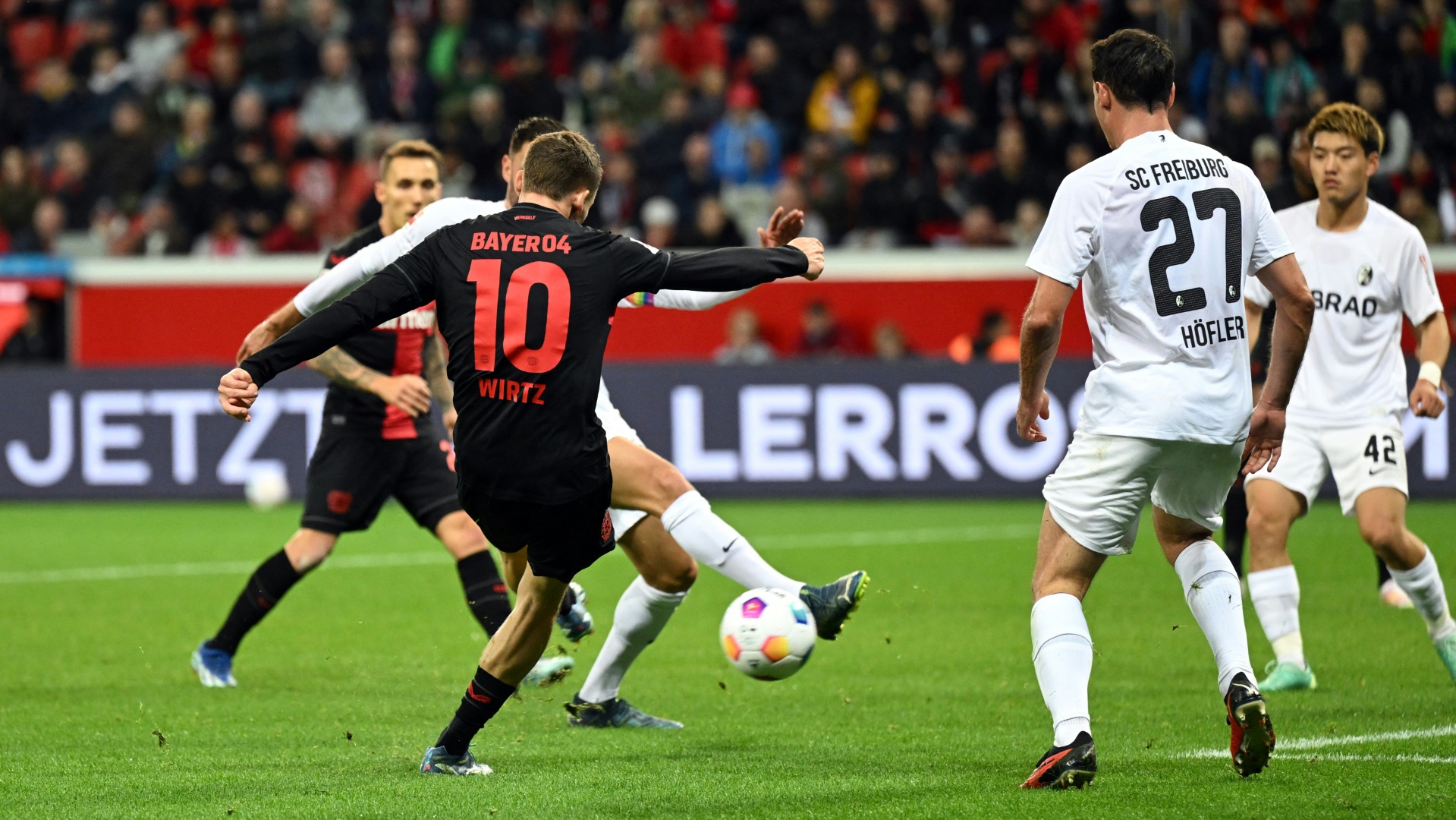 Wirtz ließ die halbe Freiburger Hintermannschaft stehen