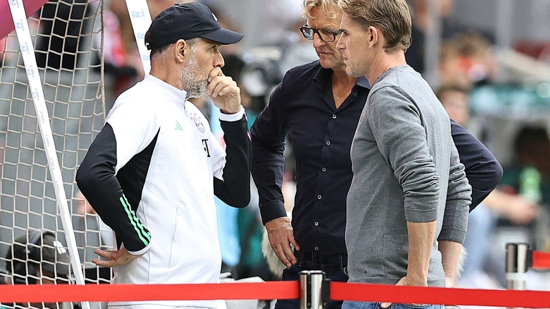 Tuchel und Freund (r.)