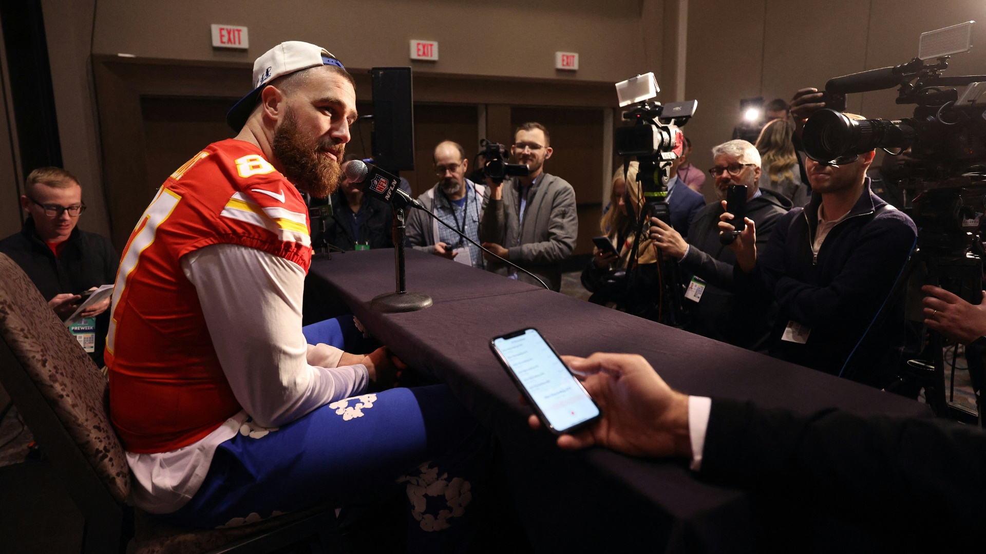 Travis Kelce steht vor dem Super Bowl im Fokus