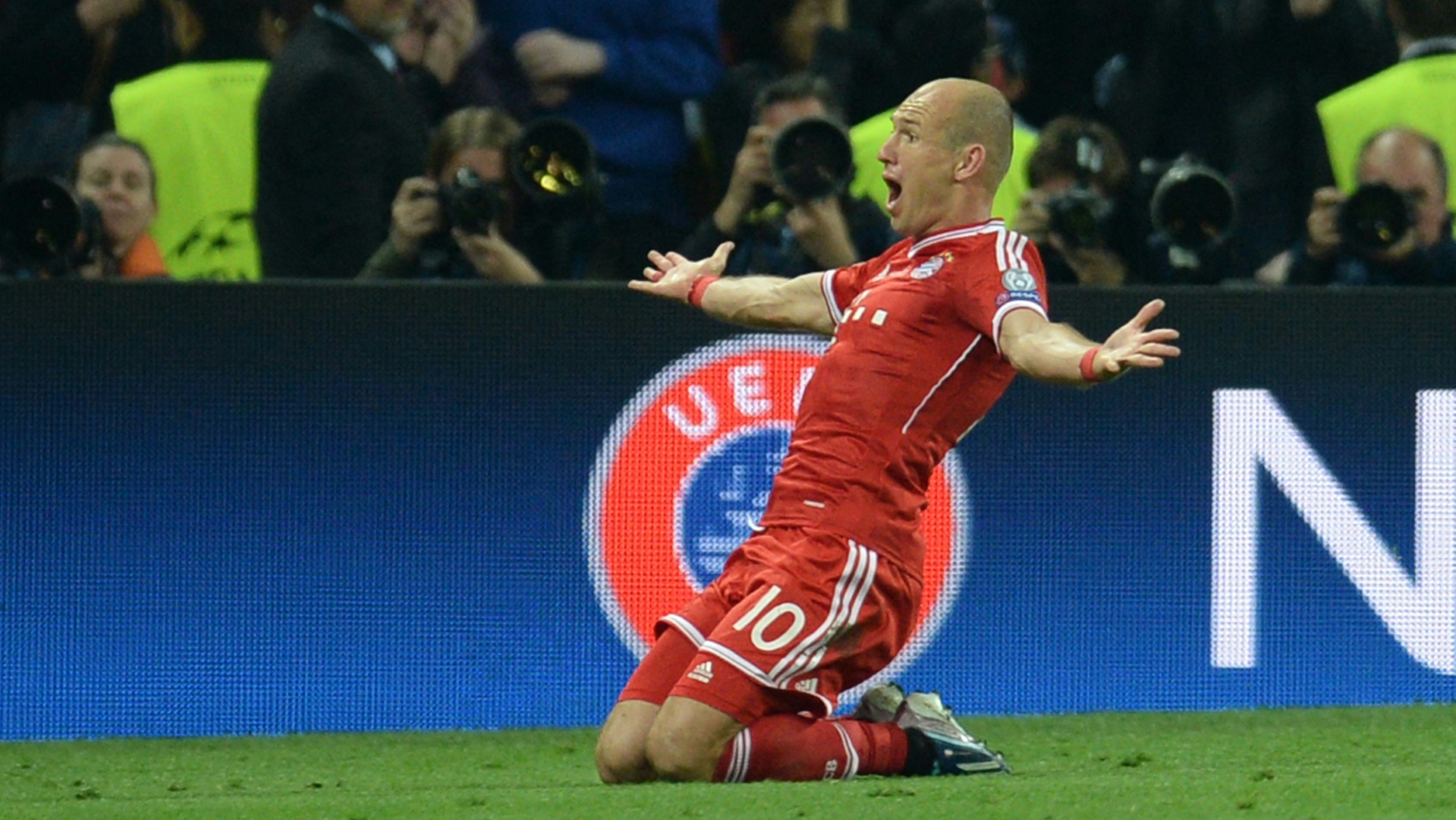 Arjen Robben nach dem Siegtor im Endspiel 2013