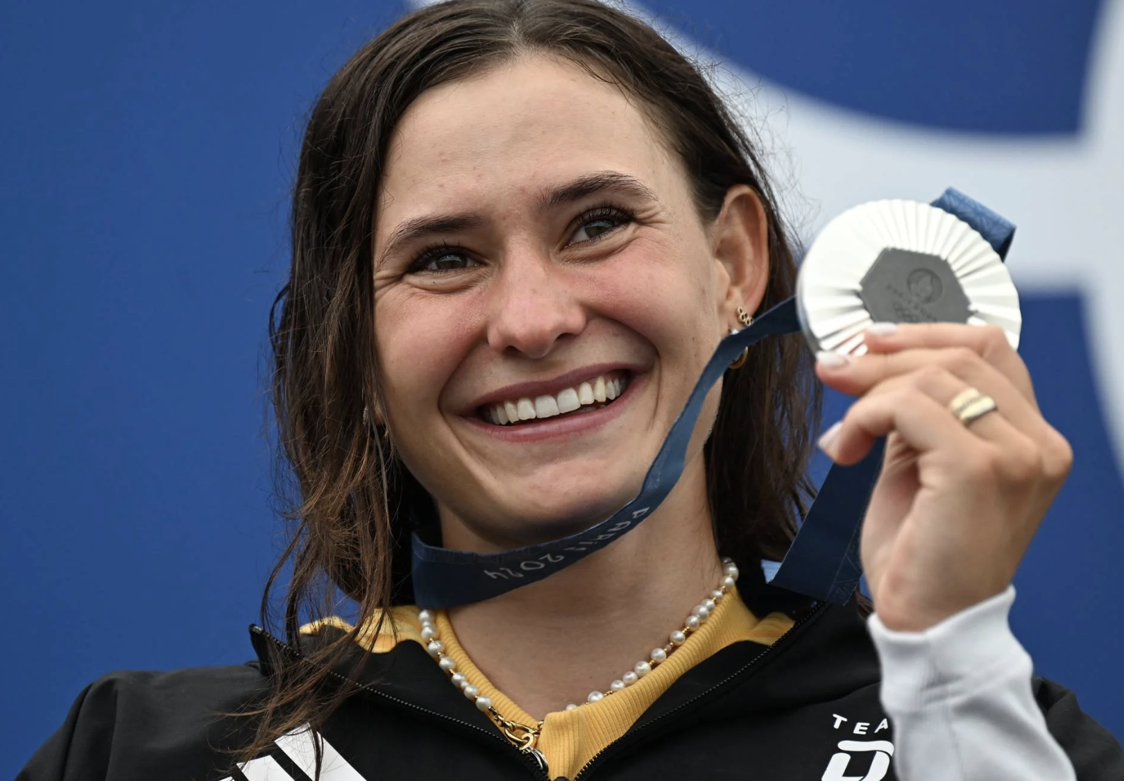 Elena Lilik holt Olympia-Silber