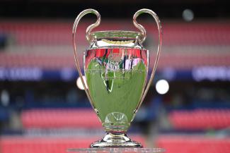 Champions-League-Pokal