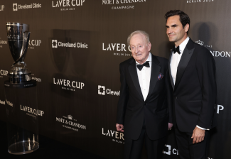 Rod Laver und Roger Federer