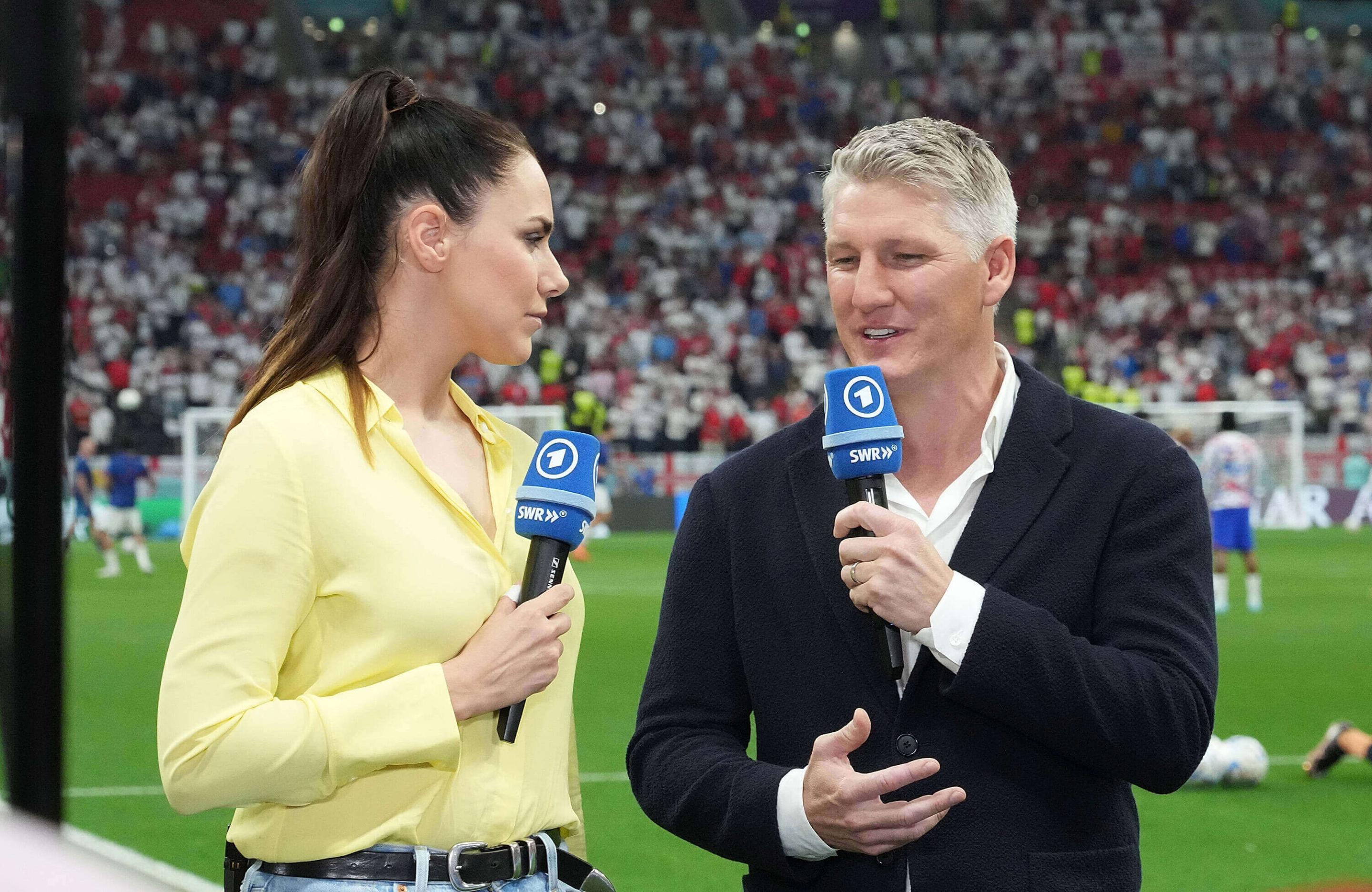 Ard Experte Bastian Schweinsteiger Muss Bleiben Kommentar Sports Illustrated 